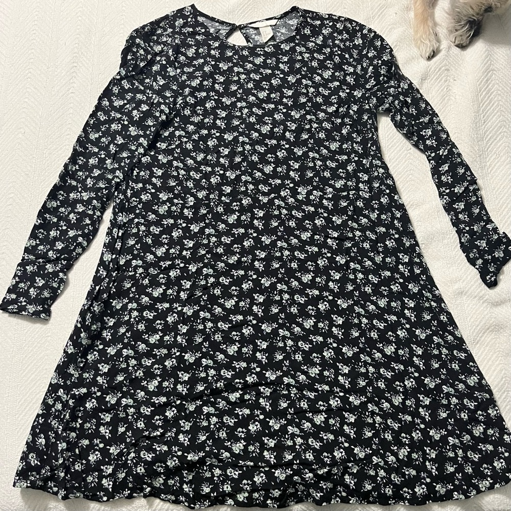 Long sleeve lightweight floral dress